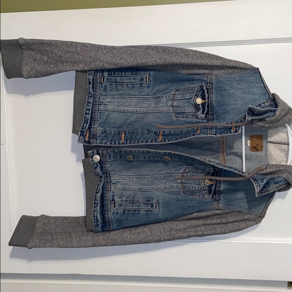 Women’s Denim Jacket